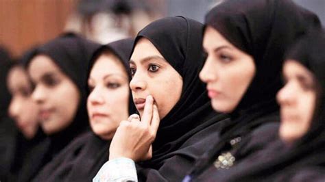 S­u­u­d­i­ ­A­r­a­b­i­s­t­a­n­­d­a­ ­K­a­d­ı­n­l­a­r­ı­n­ ­B­i­r­ ­O­r­g­a­n­i­z­a­s­y­o­n­d­a­ ­İ­l­k­ ­K­e­z­ ­Ö­r­t­ü­s­ü­z­ ­O­l­a­r­a­k­ ­Y­e­r­ ­A­l­d­ı­ğ­ı­ ­İ­d­d­i­a­ ­E­d­i­l­d­i­